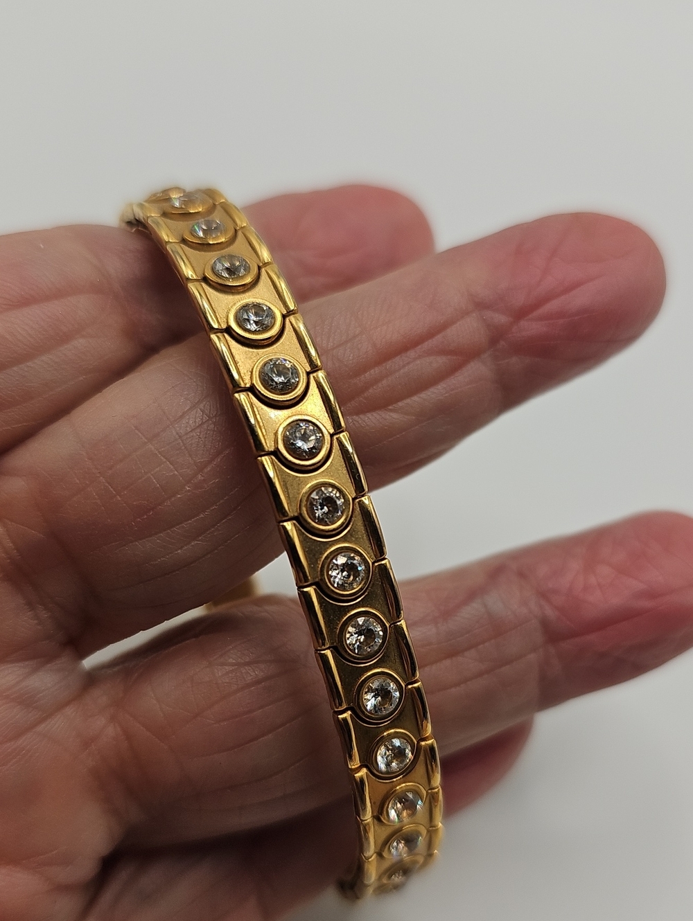 Unbranded CZ Stretch Expansion Bracelet Womens Size OS Gold Tone Stainless Steel